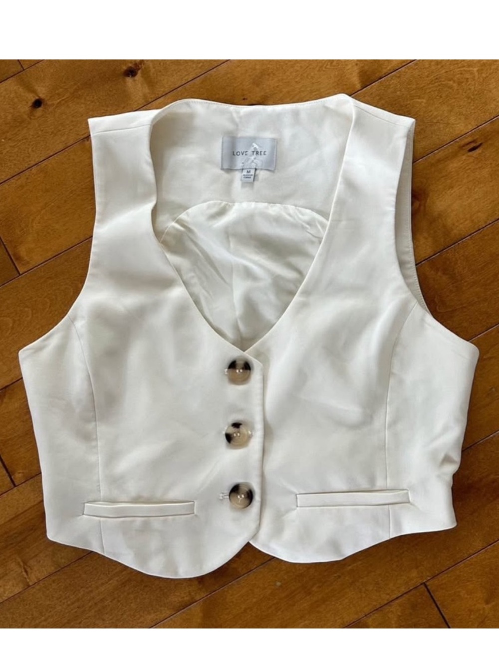 Love Tree Cream Button-Front Women's Vest